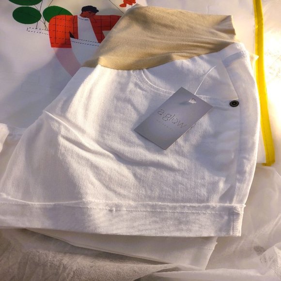 Maternity Full Belly Panel Boyfriend Jean Shorts Size 2 (XS) - Picture 2 of 6